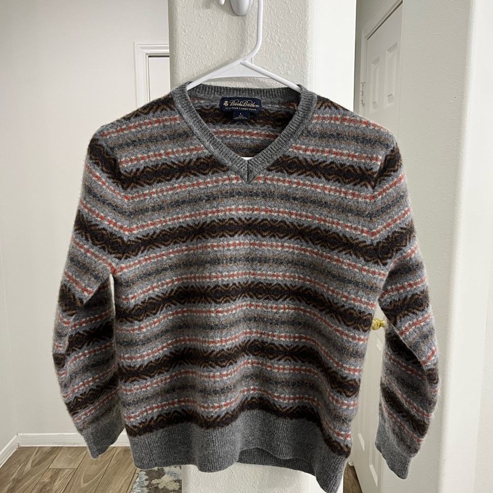 Brooks Brothers Scottish Lamswool women’s Gray Patterned Sweater